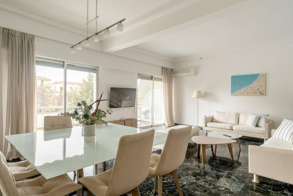 Elegant 2Bd Evelpidon Apartment เอเธนส์ ภายนอก รูปภาพ