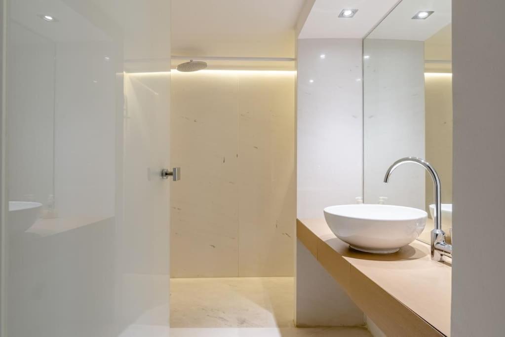 Elegant 2Bd Evelpidon Apartment เอเธนส์ ภายนอก รูปภาพ